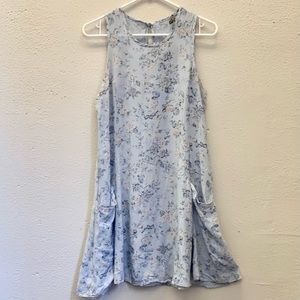 American Eagle Sleeveless Floral Shift Dress